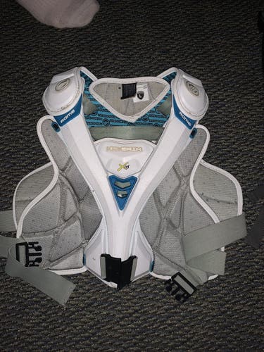 Maverik Rome shoulder pads