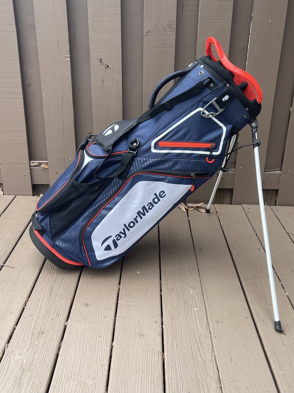 taylormade stand 8.0