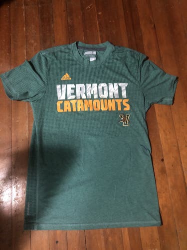 Green University Of Vermont Catamounts T Shirt