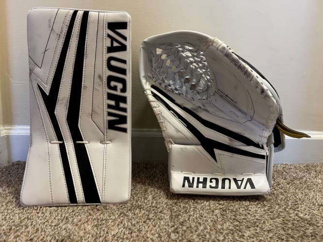 White Used Regular  V9 Pro Carbon