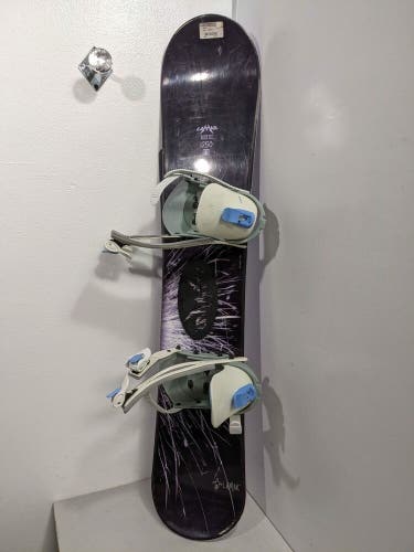 Lamar Roxie 1259 Youth Snowboard w/Lamar Bindings Size 125cm Black Used