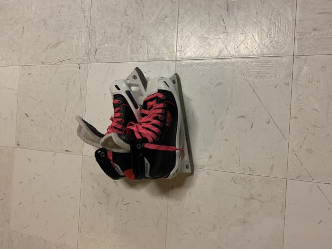 New CCM Regular Width  Size 4.5 RBZ Goalie Skates