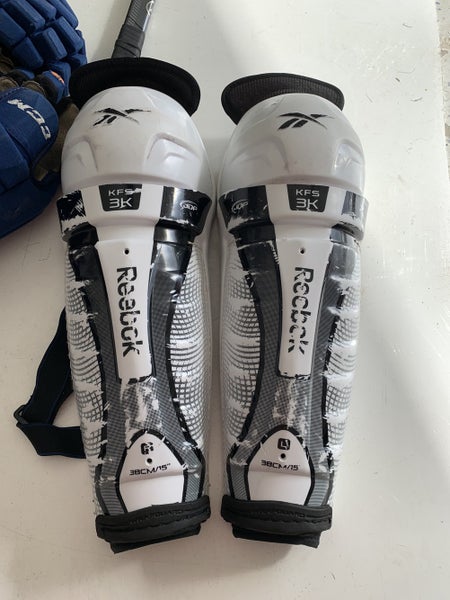 Used Reebok 15” 3K Shin Pads