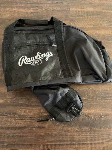 Black New Rawlings Bat Bag