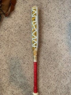 Used USSSA Certified Combat Composite Maxum Bat (-5) 26 oz 31"