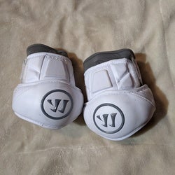 New Medium Warrior Burn Pro Elbow Pads