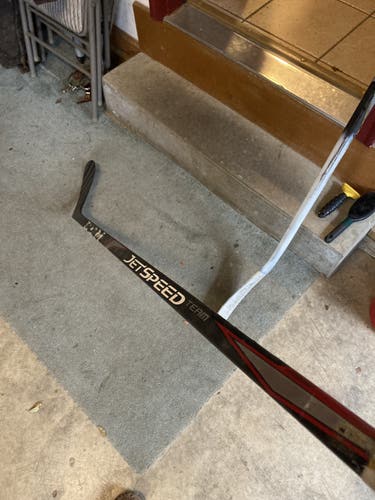 Senior Right Handed Toe Pattern Pro Stock Jetspeed Team Hockey Stick