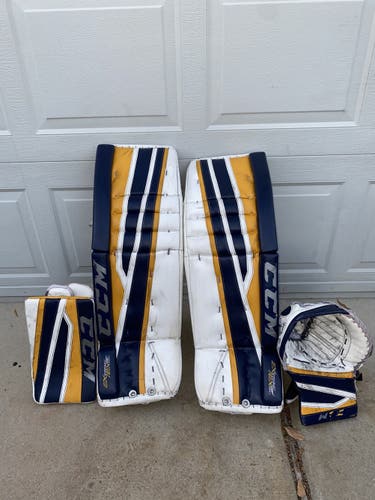 CCM Extreme Flex 2 860 Senior Full Set 34+2 Navy/Sport Gold