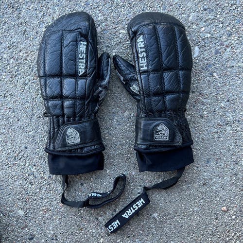 Hestra Leather Mittens; Used; Black, Small Youth, Unisex