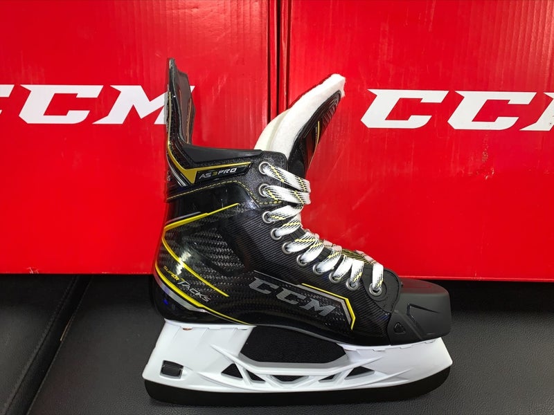 Senior New CCM AS3 Pro Hockey Skates Regular Width Size 6.5