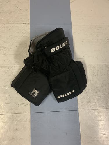 Black  youth XL Bauer Prodigy Hockey Goalie Pants