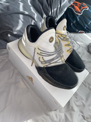 Slightly Used Size 11 (Women's 12) Adidas Harden Vol 1 Shoes