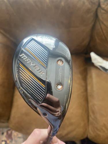Used Right Handed Regular Flex 3H Mavrik Hybrid