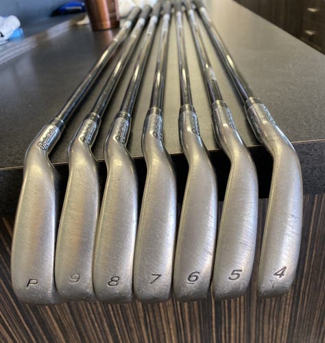 TaylorMade Burner HD (7 Piece) Iron Set (RH,SeniorF)