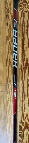 New RH 40 flex P92 Junior Bauer Right Handed NSX Hockey Stick