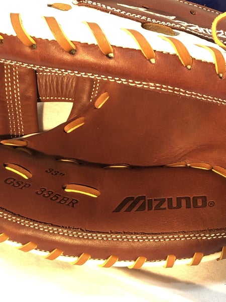 mizuno 33'' supreme series fastpitch catcher's mitt 2021