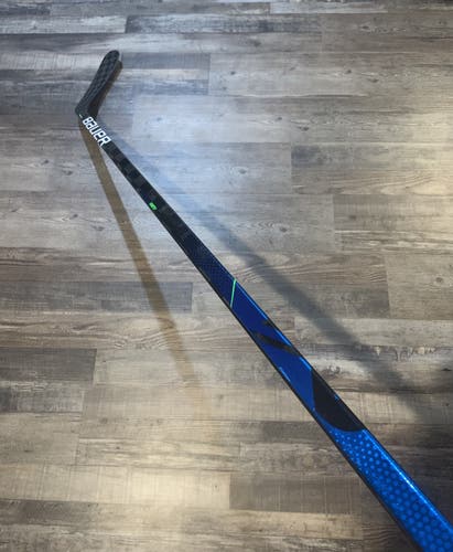Pro Stock Bauer Nexus Geo P92 82 Flex