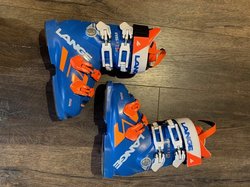 Used Unisex Lange RS Ski Boots Medium Flex