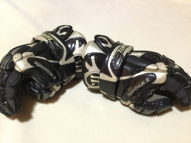Black Used Player's Warrior 12" Superfreak II Lacrosse Gloves