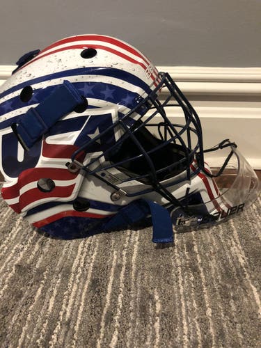 Bauer NMES American flag goalie mask 6 1/2