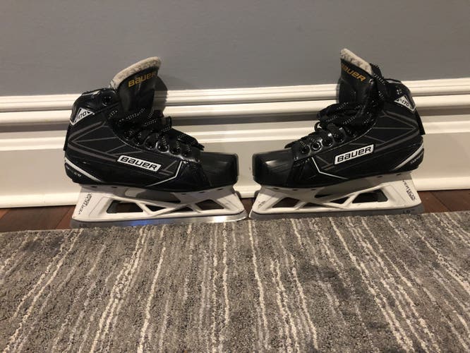Junior Bauer   Size 4.5 Supreme S170 Hockey Goalie Skates