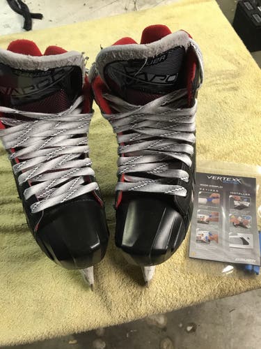 Bauer Vapor 2.7 Goalie skates 9D