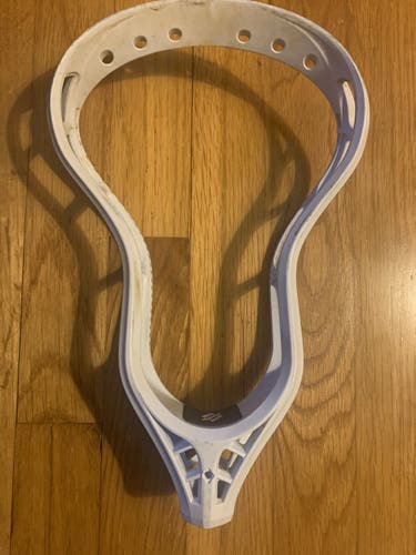 White Barely Used Defense Unstrung Mark 2D Head