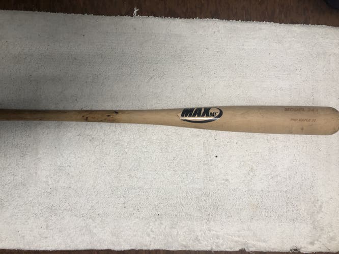 MaxBat 32” Wood Bat