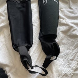 Harrow lacrosse goalie or field hockey shin guards