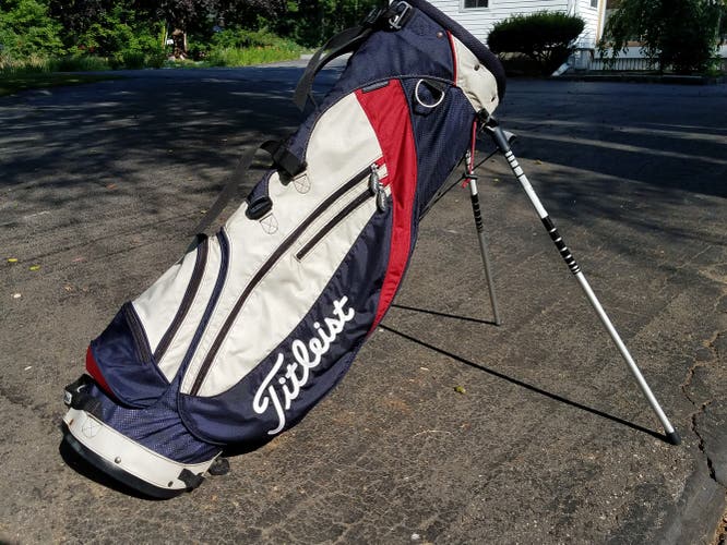 Blue Used Unisex TaylorMade Carry Bag