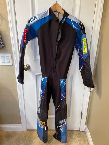 Used Men's XL Spyder Ski Suit