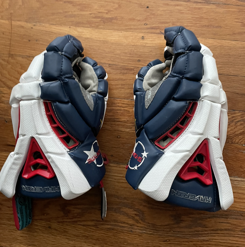 Used Maverik Rome Gloves (13")