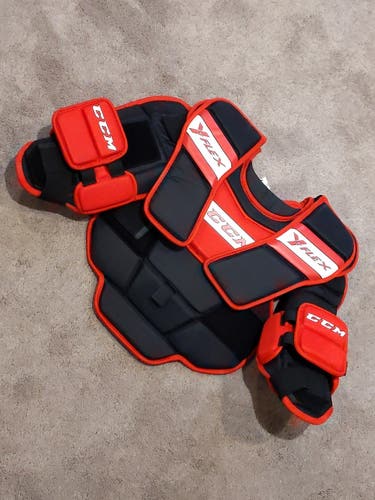 Junior Used Large CCM Y flex Goalie Chest Protector