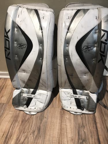 White Junior 27" Reebok 6K Goalie Leg Pads