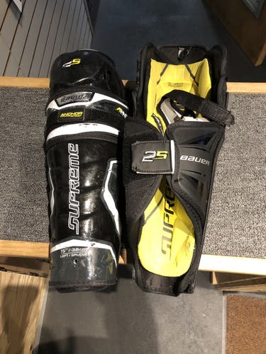 Senior Bauer  Supreme 2S Shin Pads
