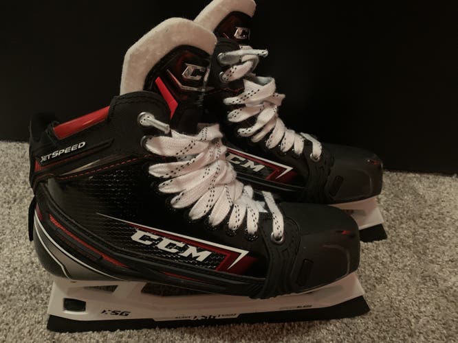 CCM Jetspeed FT2 Goalie Skates Regular Width Size 7 Used three times