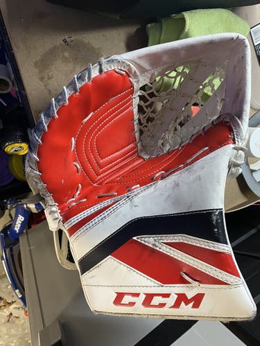 CCM Premier P2.5 Junior Goalie Glove