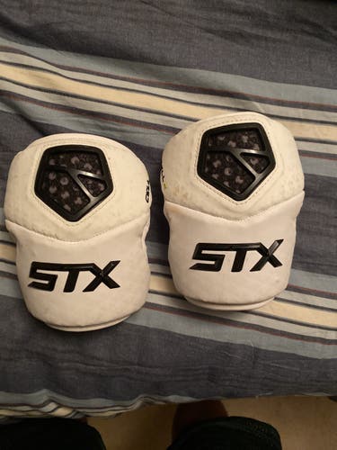 Used Large STX Cell IV Arm Pads
