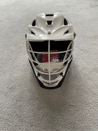 White New Player's Cascade S Helmet