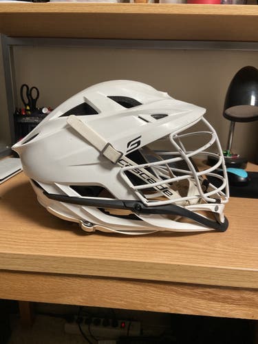 White Used Cascade S Helmet