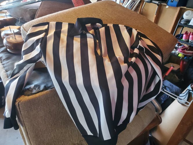 Black Adult Used Men's Medium/Large Jersey