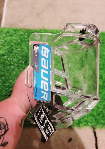 Junior Used Bauer Concept 3 Full Shield Shield
