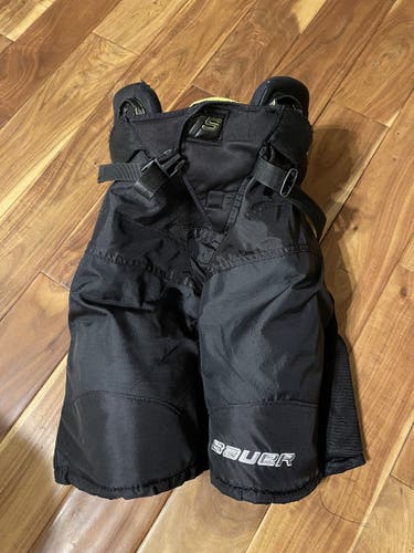 Black Junior Large Bauer Supreme 1S Hockey Pants