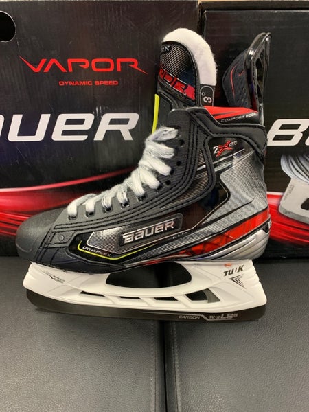 Hockey Skates Junior New Bauer Vapor 2X Pro Regular Width Size 3