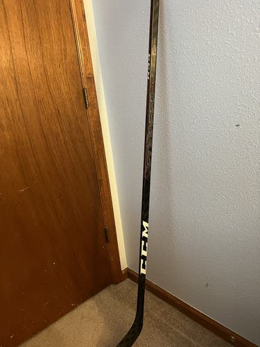 Junior Right Handed Jetspeed FT3 Hockey Stick