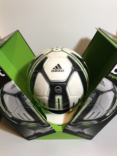 Adidas Smart Ball