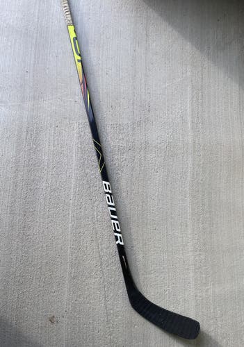 Senior Left Hand Mid Pattern  Vapor X2.7 Hockey Stick
