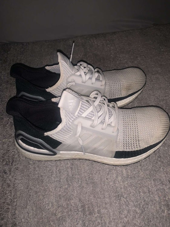 ultra boost 19 size 12.5