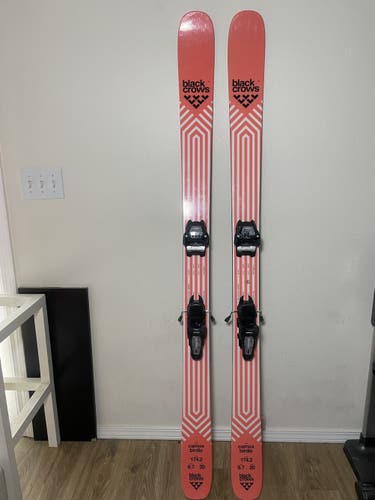 2021 Black Crows Camox Birdie 174cm With Marker Griffon 13