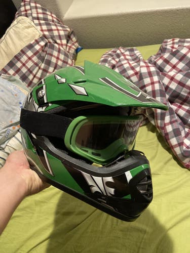 Typhoon Dirt Bike Helmet